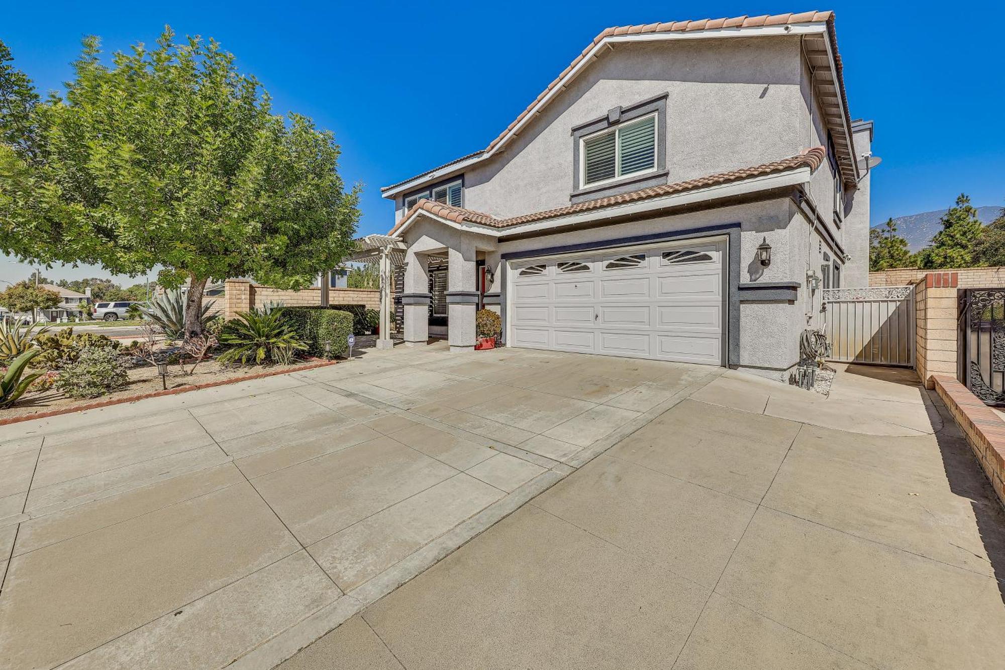 Large Rancho Cucamonga Home 5 Mi To Red Hill Park Extérieur photo